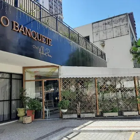 Apartamento A 50m Da Beira Mar 2 Quartos Sendo Escritorio Sofa-cama, Ideal Para Empresarios E Office Fortaleza (Ceara)