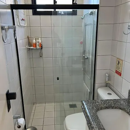 A 50m Da Beira Mar 2 Quartos Sendo Escritorio Sofa-cama, Ideal Para Empresarios E Office 3*